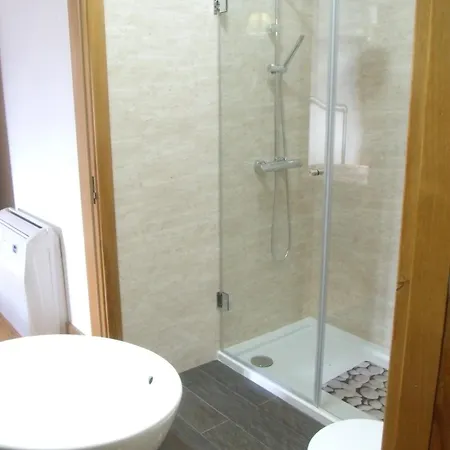 Hétvégi ház Quinta Da Casa Grande Pinheiro Santa Marinha do Zêzere