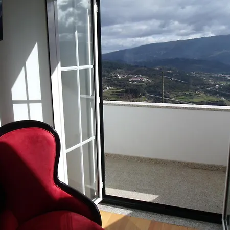 Hétvégi ház Quinta Da Casa Grande Pinheiro Santa Marinha do Zêzere